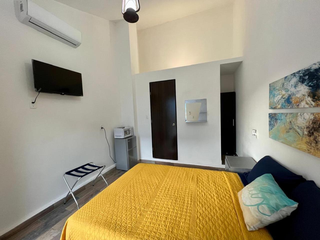 Double Room Private Bathroom